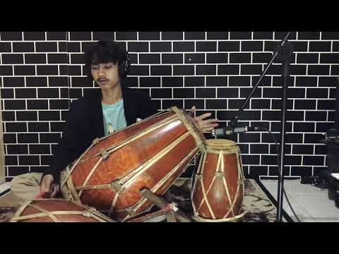 Jaipong Cawadan , Rinan Tria Yudana ,(ISBI BANDUNG)