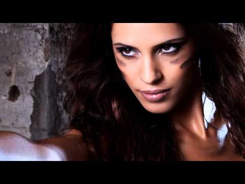 Outsiders (5) — Outsiders -  Maneater Hardstyle