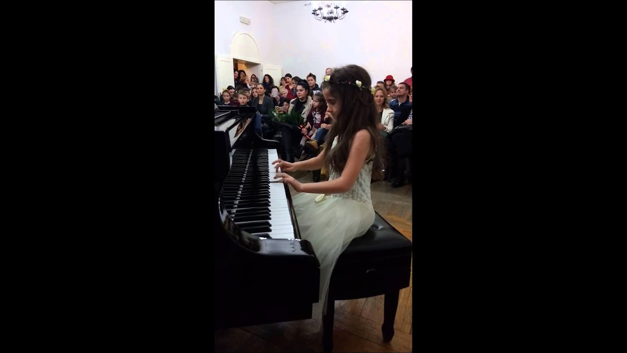 Iva Nikcevic's first concert