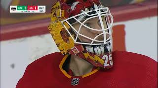 Jason Robertson ties the game with his 38th of the year
