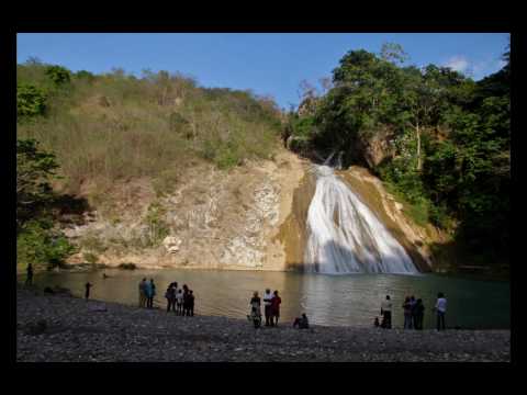 Mouvman Peyizan Papay -MPP-Central Plateau nr Hinche & Monsanto demo (Tequila Minsky)