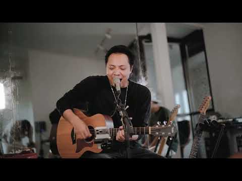 LOSING MY RELIGION - R.E.M. | FELIX IRWAN acoustic cover on Spotify & Apple Music
