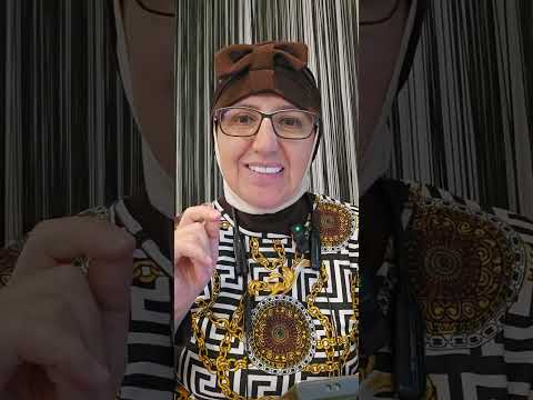 الى الفنانة سلاف فواخرجي بخصوص أحداث حمص الاخيرة