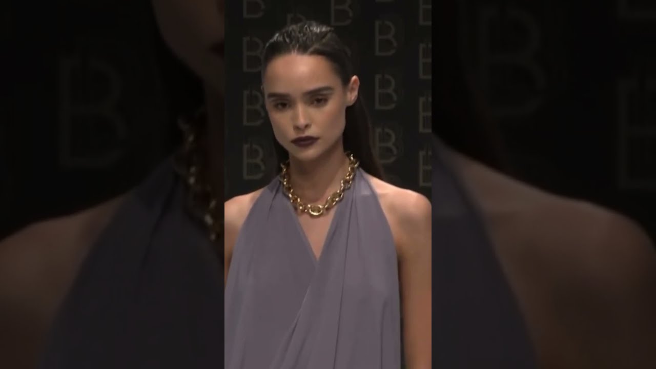 🌟 Discover Authentic Italian Fashion at Rina's Boutique!