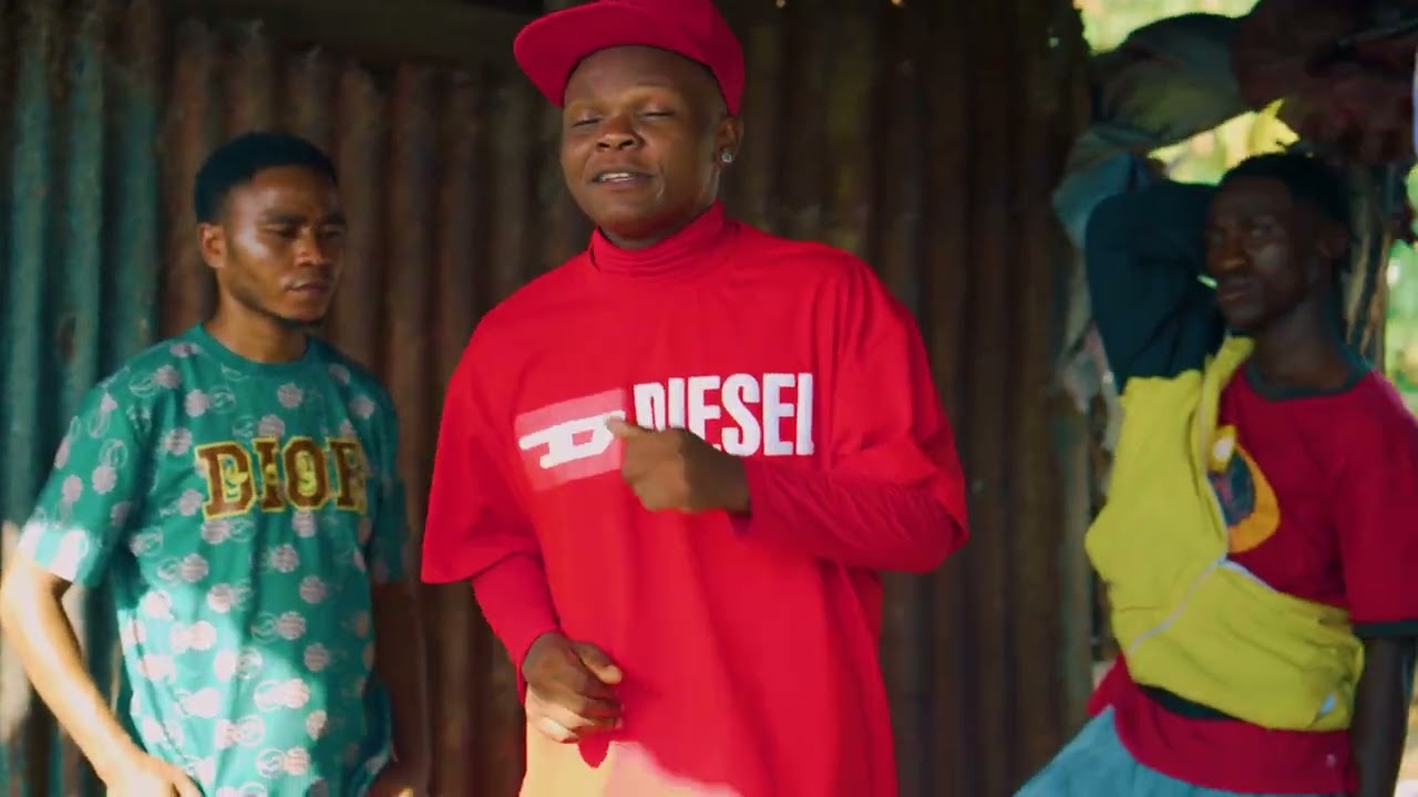 Watch KINIGA SIMENI - KAMA CHUKI (Official Video Singeli) on YouTube Watch KINIGA SIMENI - KAMA CHUKI (Official Video Singeli) on YouTube