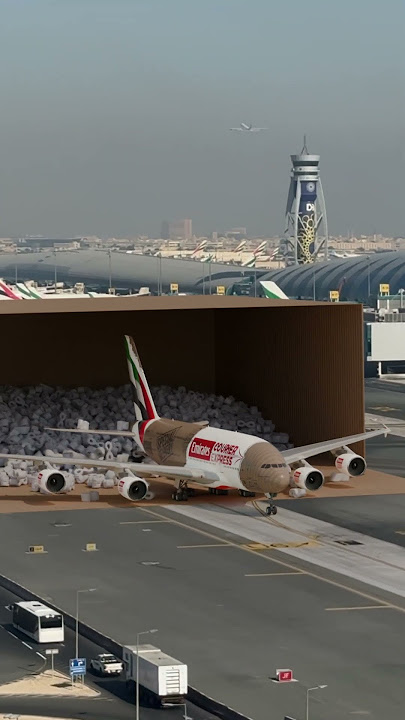 Unboxing the New Emirates Courier Express A380 Livery