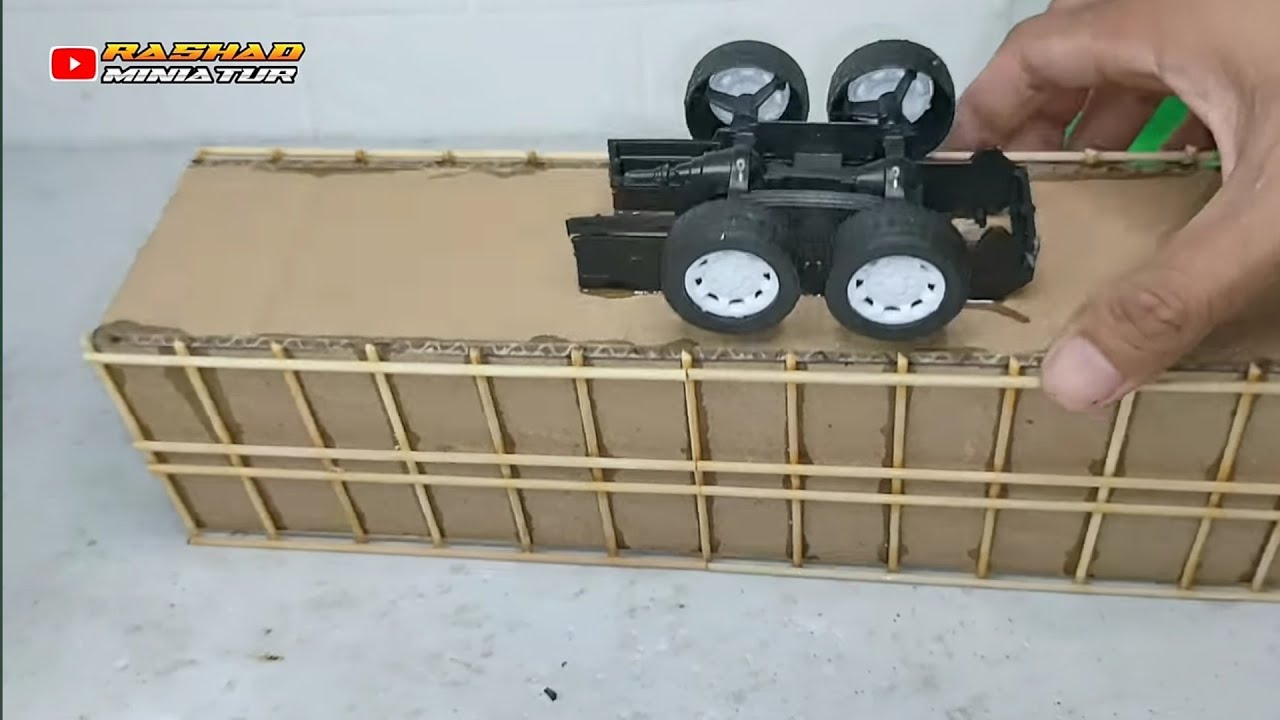 Tutorial Cara MEMODIFIKASI TRUK PLASTIK JADI TRUK TRONTON PANJANG (Truk Plastik)