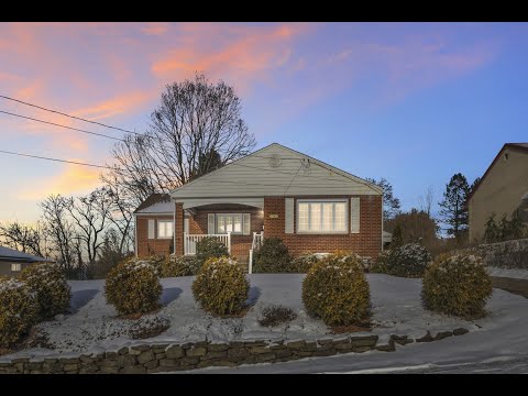 1441 Oakridge Drive, Ambridge, PA home video tour