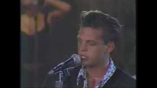 Luis Miguel - Entrégate (Acapulco 1993) chords