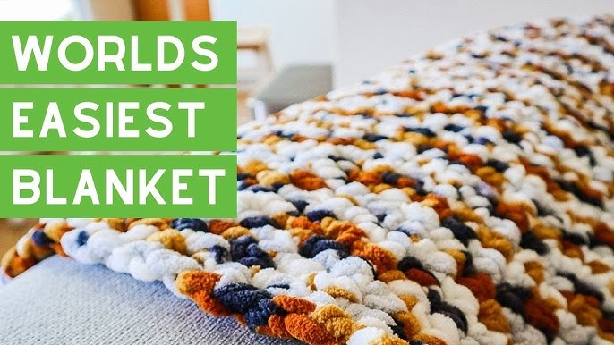 EASIEST Crochet Blanket For Bulky Yarn - How to Crochet The Mini Weave  Stitch! Chenille Yarn 