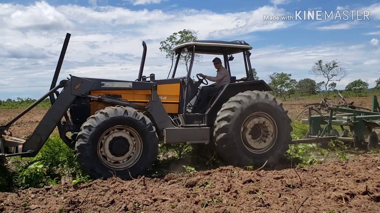 Roque Tratores: BH 160 botando pressão com grade Tatu GAPCR 16x32 - YouTube