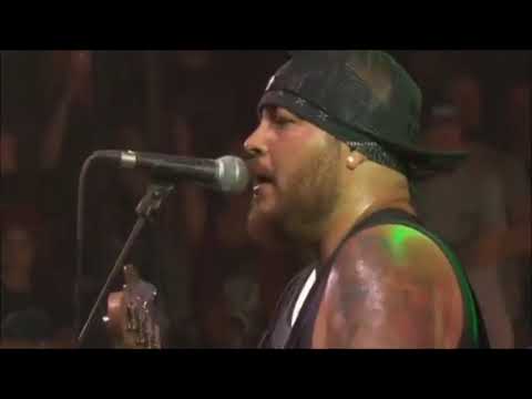 Suicidal Tendencies, "War Inside My Head" Live At Hellfest Open Air 2017