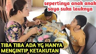 When We Were Eating Someone Suddenly Came In Scared ..Why ?