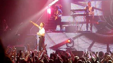 Life Is A Rollercoaster - Ronan Keating Concert - Liverpool Empire 28.02.10