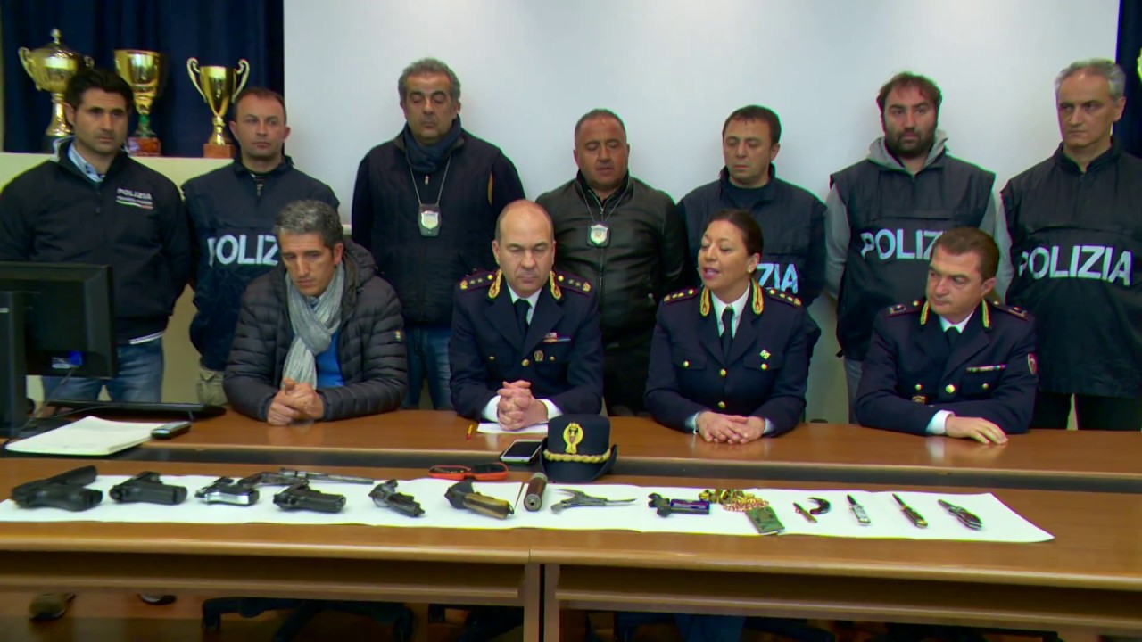 questura conferenza arresti