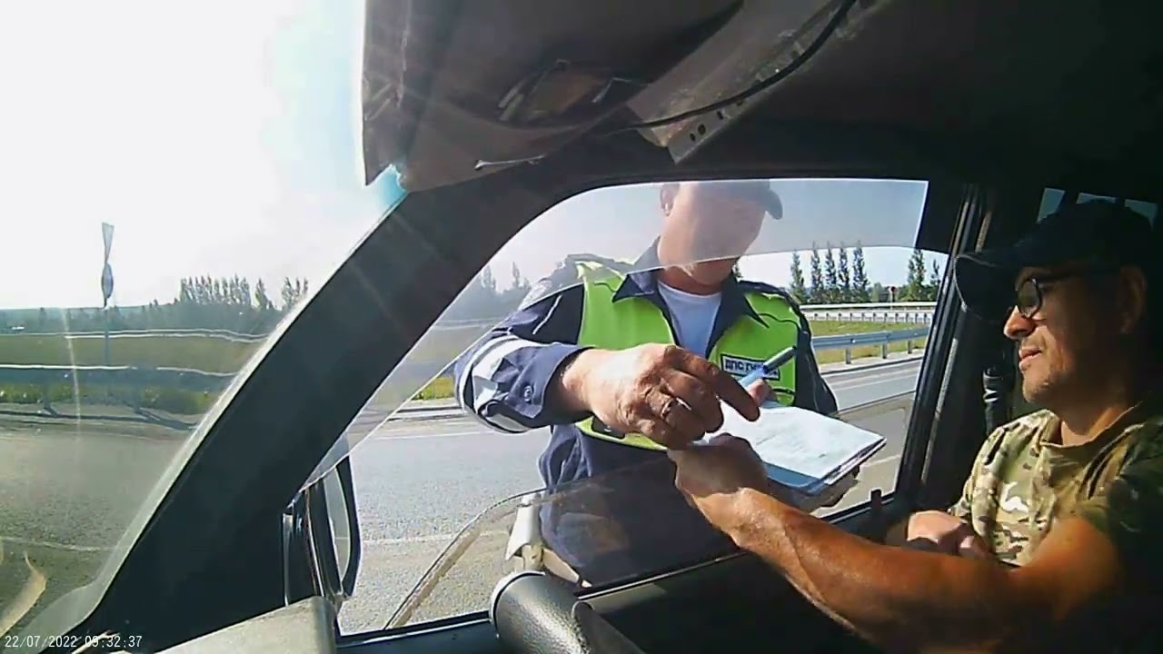 Отменил постановление и получил извинения от МВД. 