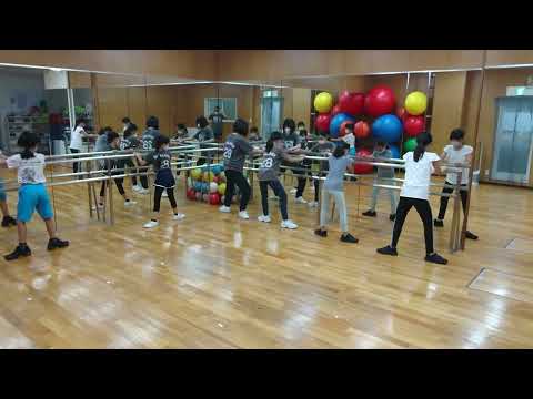 柔軟体操ストレッチ キッズダンシング水曜日クラス キッズガーデン武蔵小杉教室 指導 梶原和歌子 2022,8,17
