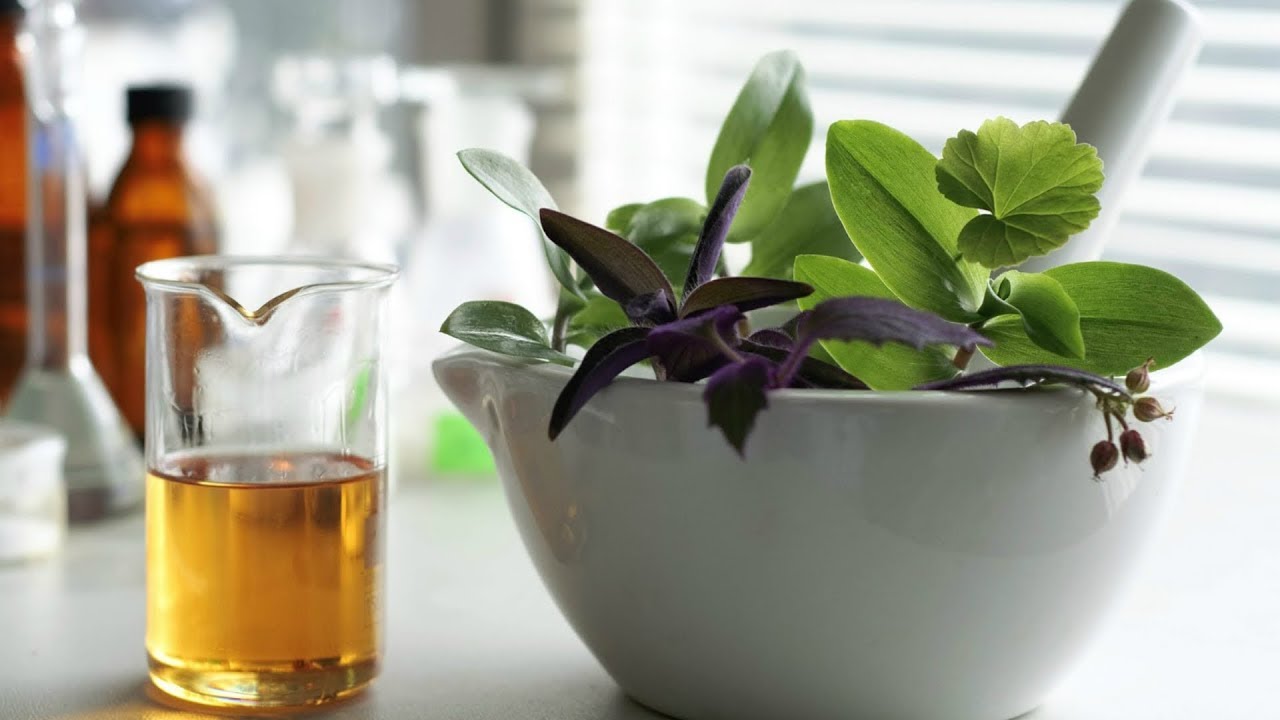 Восемь рецептов ЛЕЧЕНИЯ ГЕМОРРОЯ народными средствами - YouTube