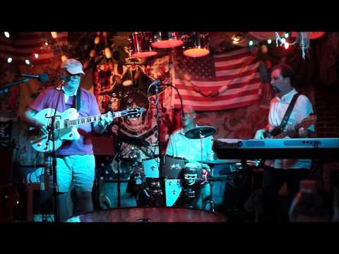 Hot Java's House of Oz 2015