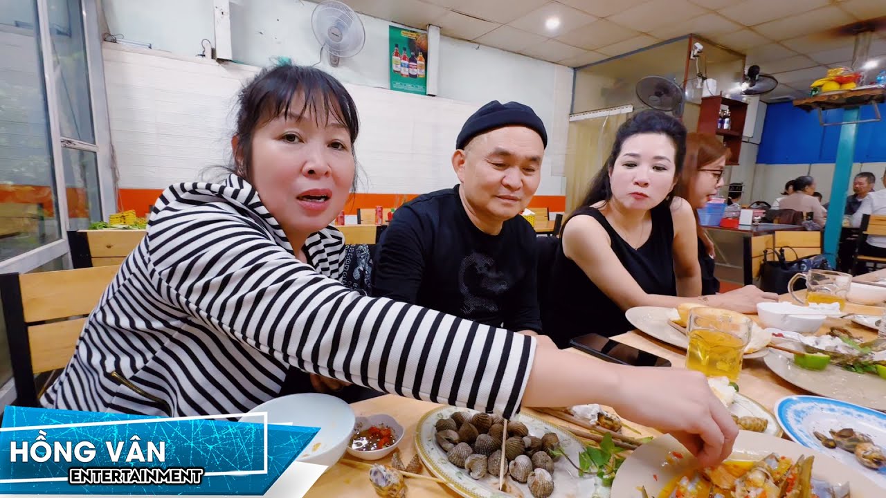 Hồng Vân, Xuân Hinh | Chuyến Ăn Ốc Đầy Thử Thách !
