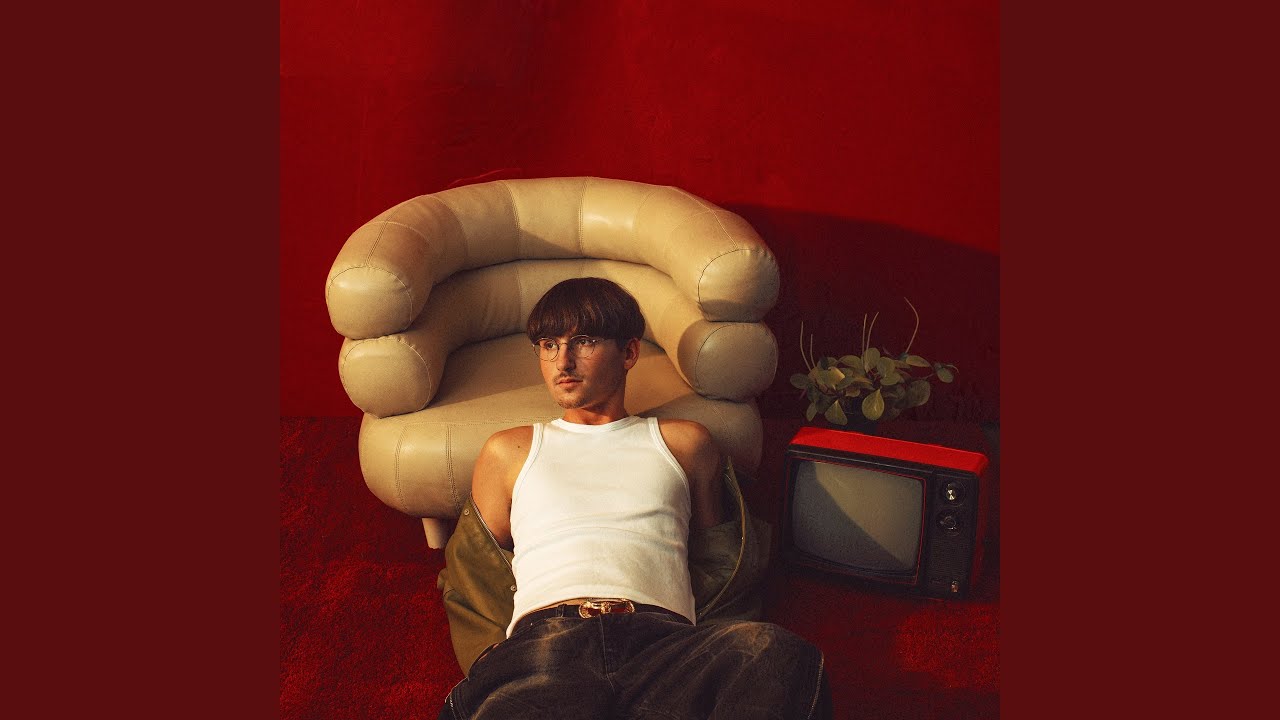 Watch Week-end on YouTube Watch Week-end on YouTube