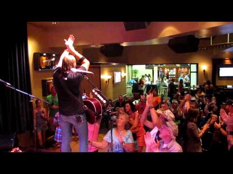 JD Shelburne-"Who Wouldn't Wanna Be Me"-Horseshoe ...