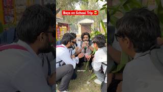 Boys On School Trip 😎 Teratrigun Resimi