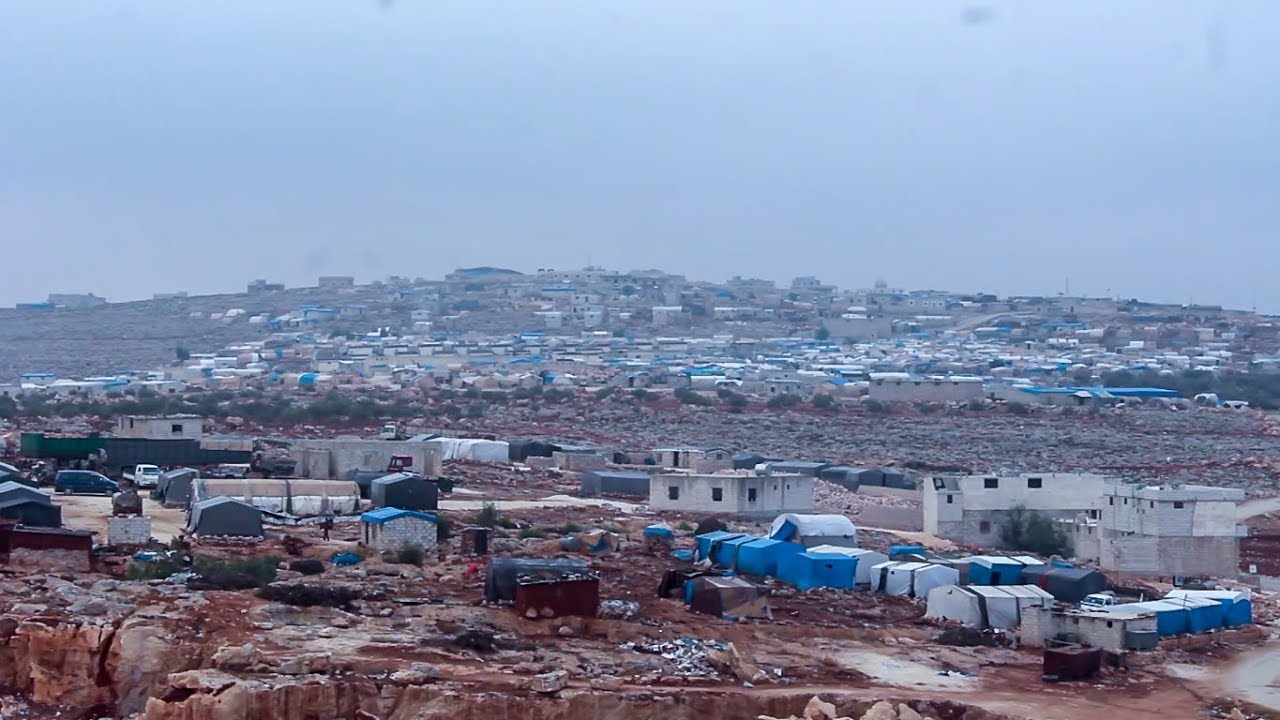 مناشدات الأهالي للمنظمات مع بداية فصل الشتاء في تجمع دير حسان