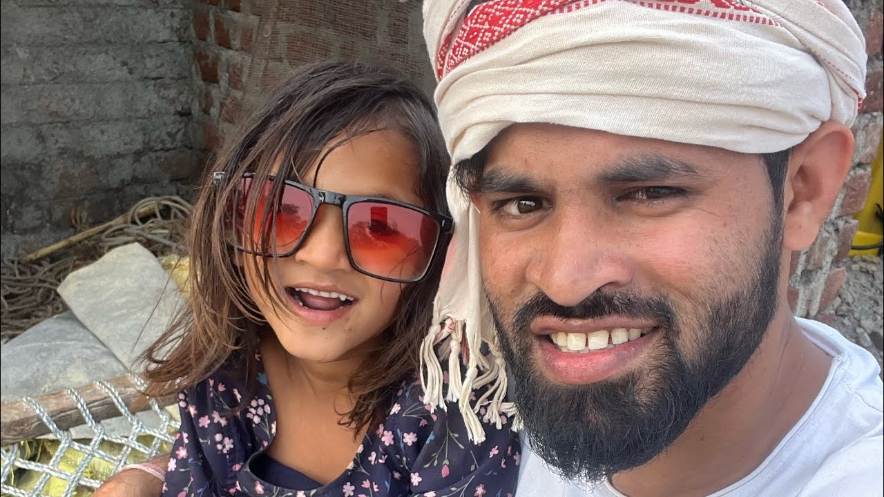 Gulatya ke kapde Aarushi Pahan li 😅🤣 गुलाट्या के कपड़े आरुषि पहन ली😅#aashuvlogs