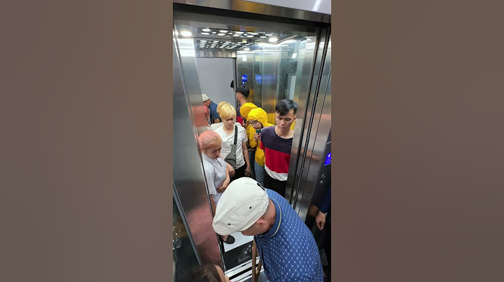 Man's act of kindness in the elevator [KINDNESS MAN] #kindness #respect #goodman #happy #humanities