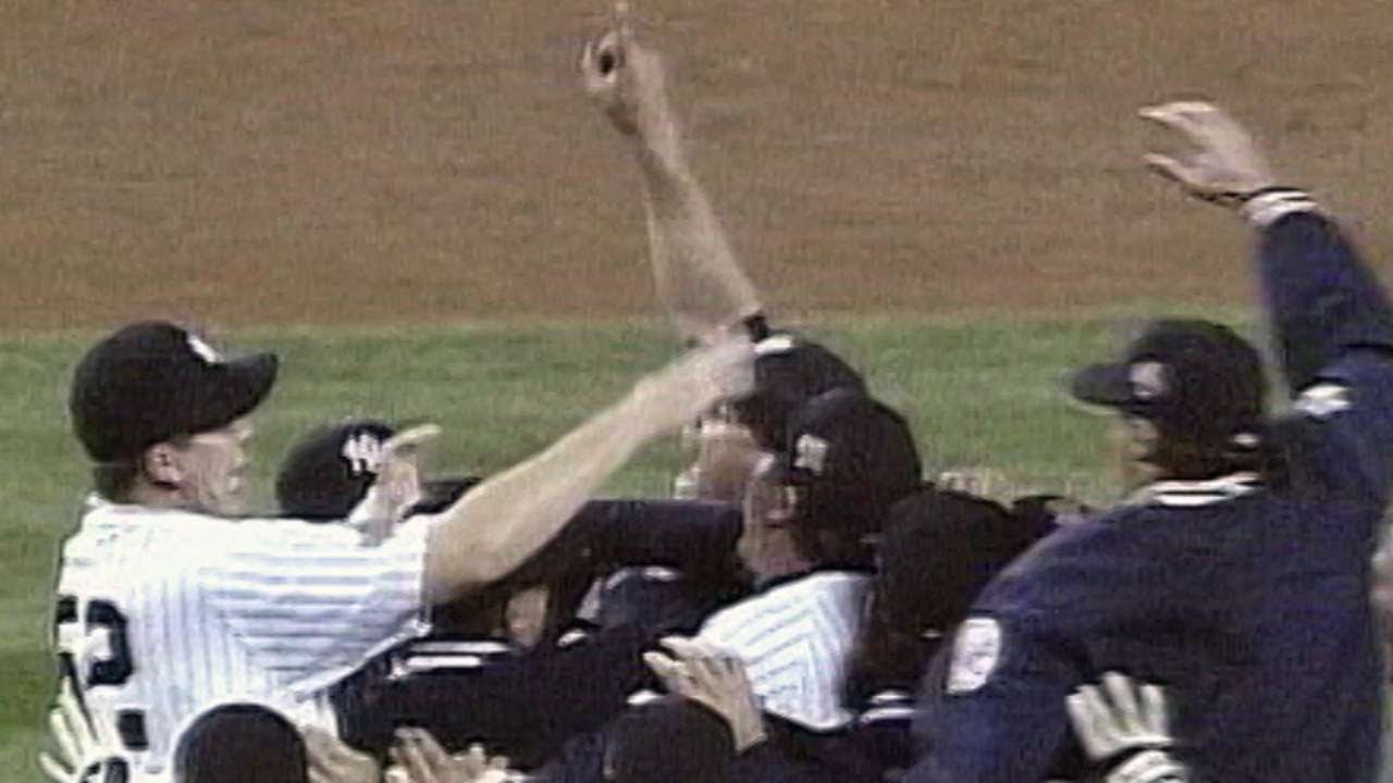 1996 WS Gm6: The Yankees win the World Series 