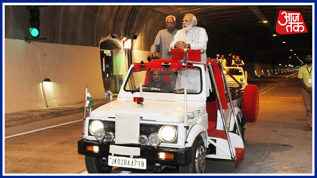 India 360: PM Modi Takes A Jeep Ride, Short Walk In Jammu Kashmir - YouTube