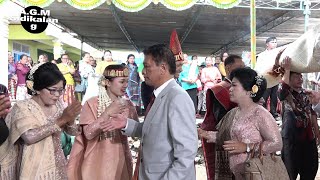 TOR TOR SUHUT - MENYAMBUT ROMBONGAN PARBORU DAN TULANG (desa AMBORGANG)