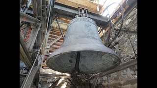 Hippach (Tirol - A) Geläute der Pfarrkirche zu den Hll. Ingenuin und Albuin