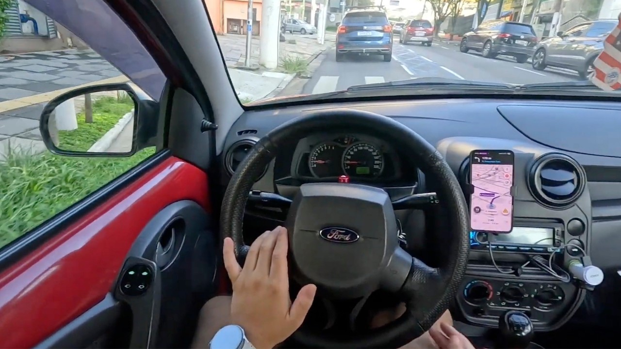 Dias de Luta e Dias de Glória com Ford Ka 2009