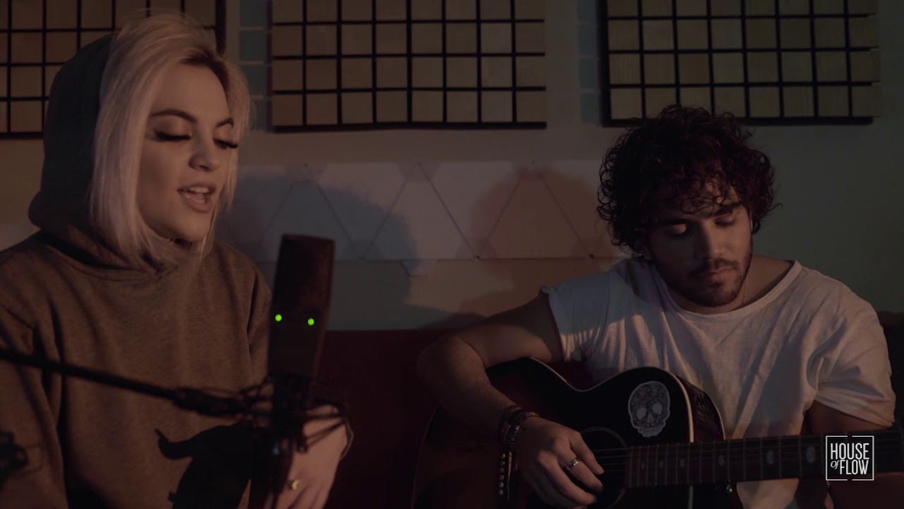 Mami LaQuinn - No Te Olvide (Acústico)