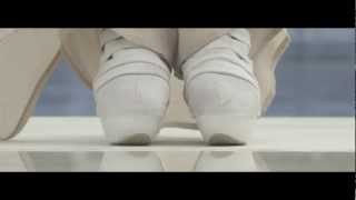 Zola Jesus featuring Julia Kaldy - White in White - Fashion Video