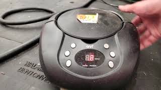 Onn ONB17AA01 Radio/CD Player