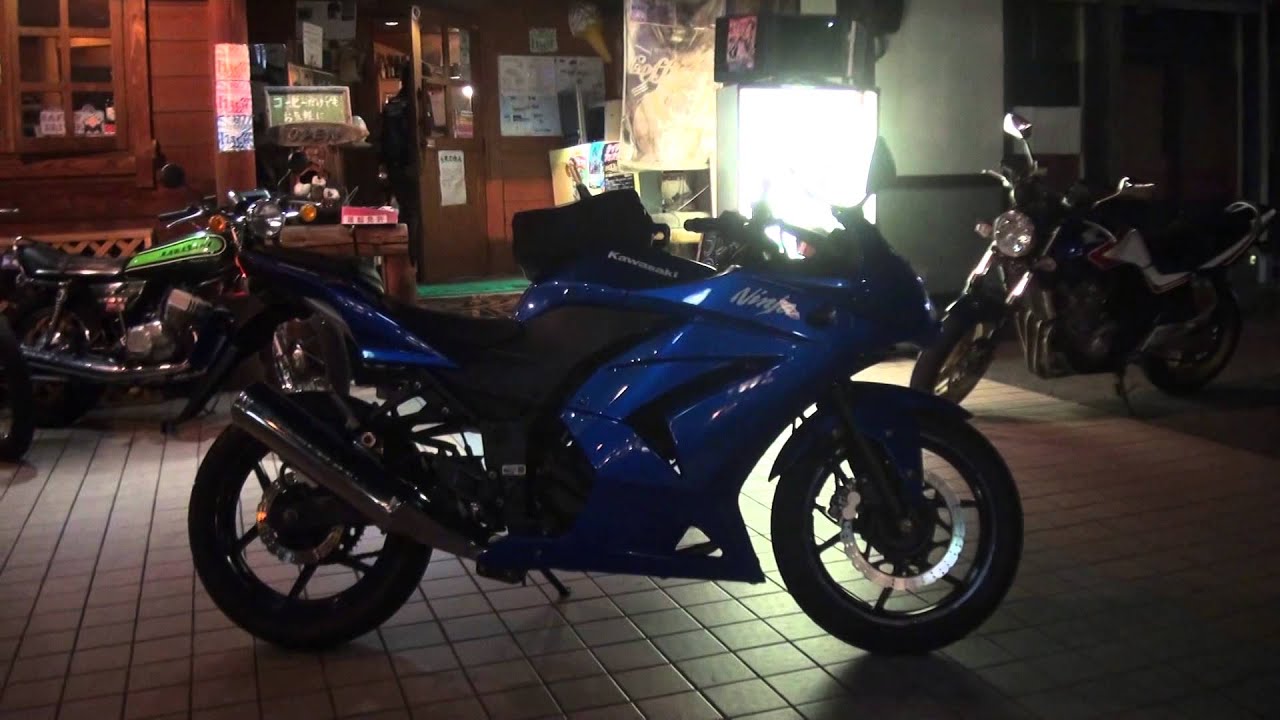 ホーネット250cc 250ccスポーツバイク「ホーネット」をマイナーモデルチェンジし