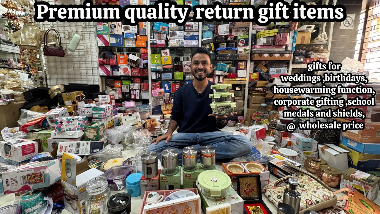 Chickpet Bangalore Wholesale Gift Shop | Return Gift ITems | The Gift World | Bangalore shopping