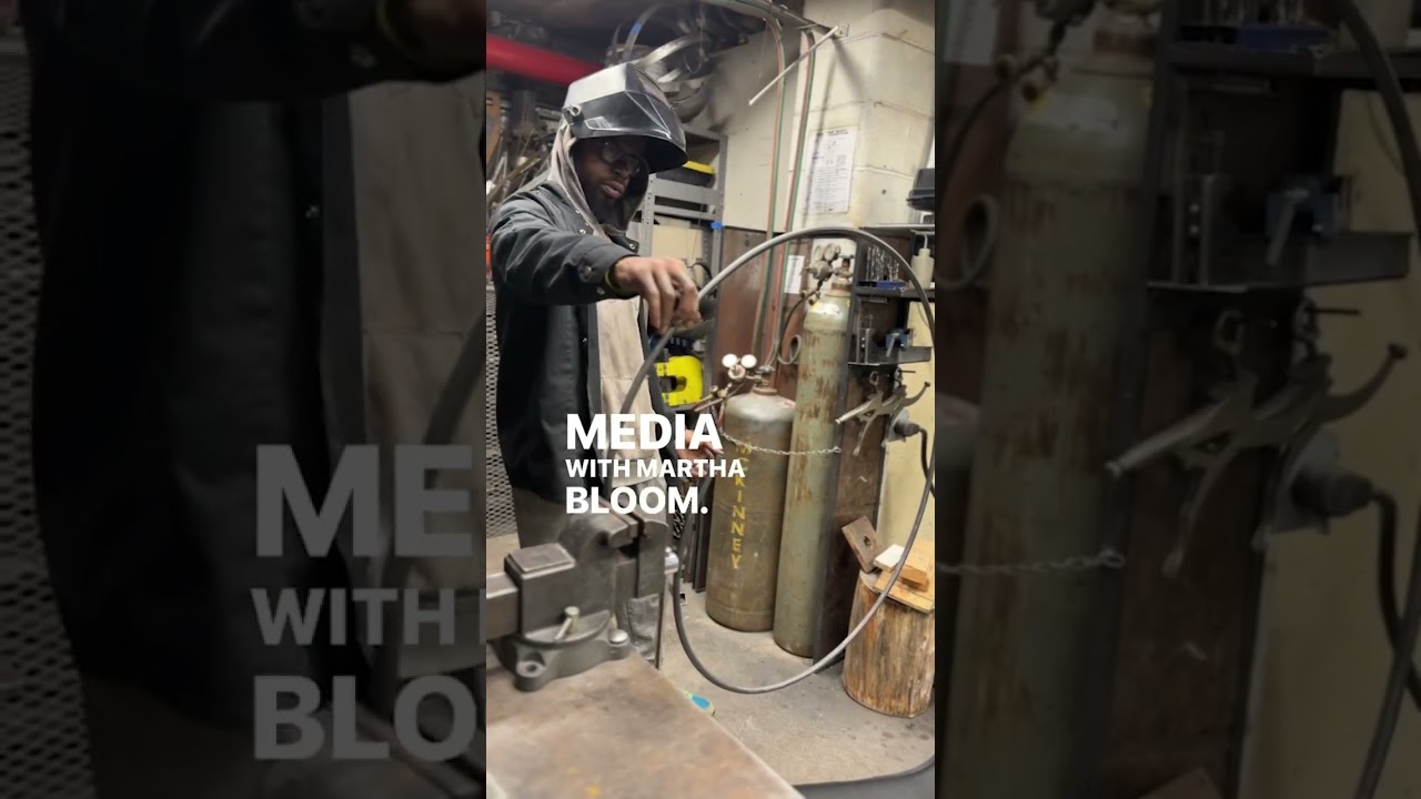 Artist influenced by his Trini roots to create sculpture! 🇹🇹🎨