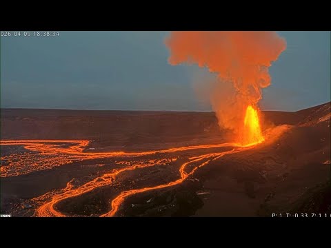 Towering fountain of lava seen in Hawaii’s Kilauea Volcano