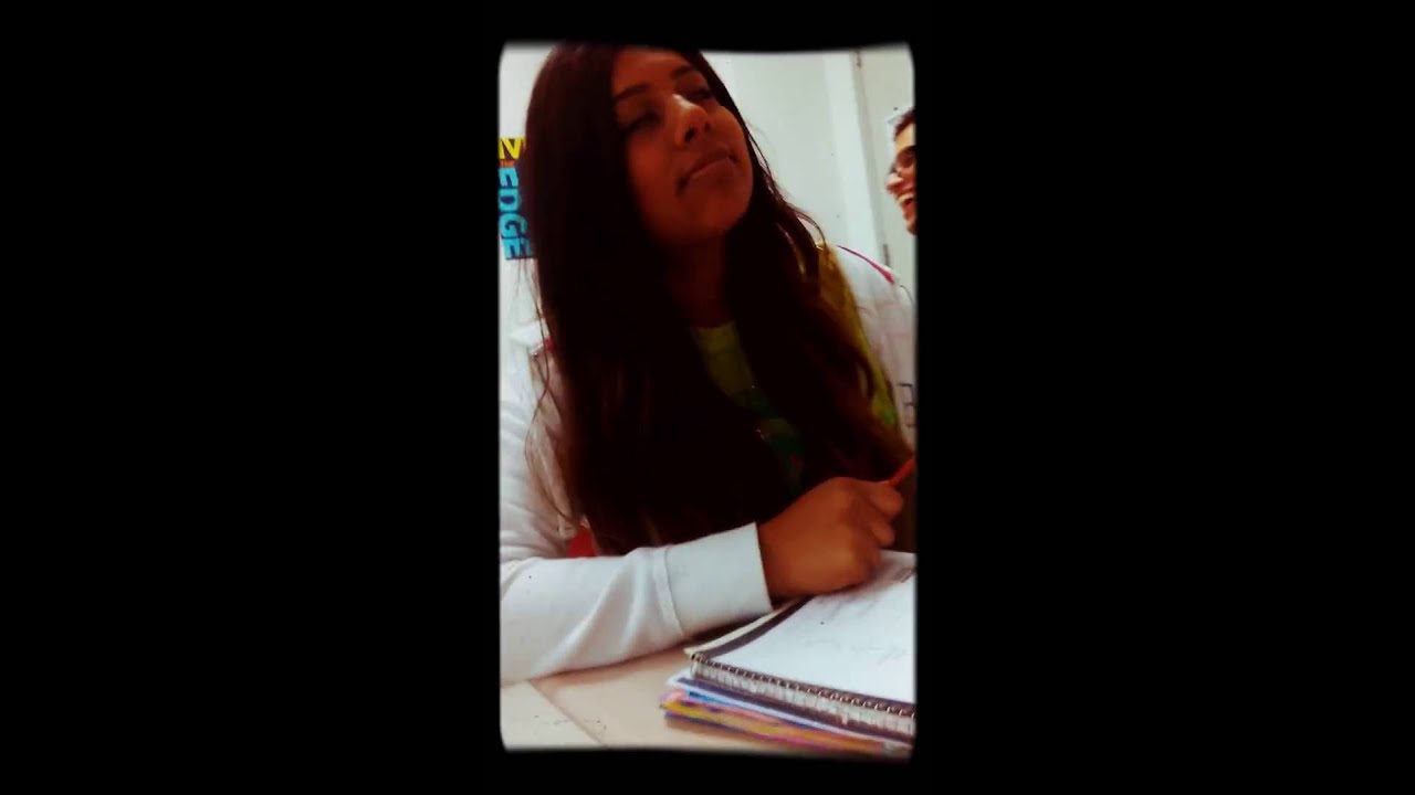 How to make your girlfriend smile