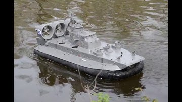Test of the Zubr Class on water (1) - RC hovercraft model