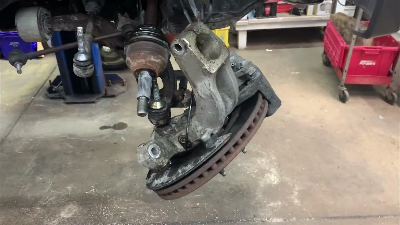 2005 Ford Freestyle Front Struts - YouTube