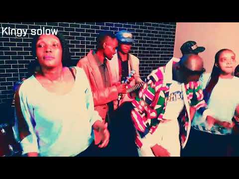 #sammangwana #rhumba #dance . Kingy solow perfoming furaha ya bibi by Sam mangwana