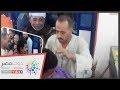 حلاق قنا تصفيف الشعر بـ لغة الإشارة 
