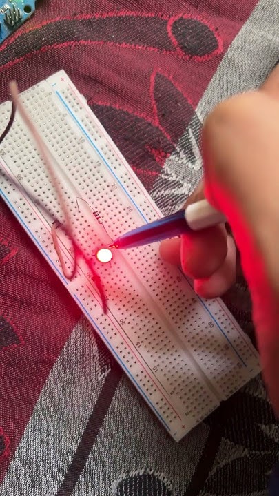 How bread board holes are connected row and column #arduino # ...