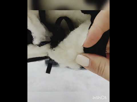 Зимняя детская обувь, дутики, сапоги, термоботинки на овчине на мальчиков черные на липучке в размерах 34,35, видео 1