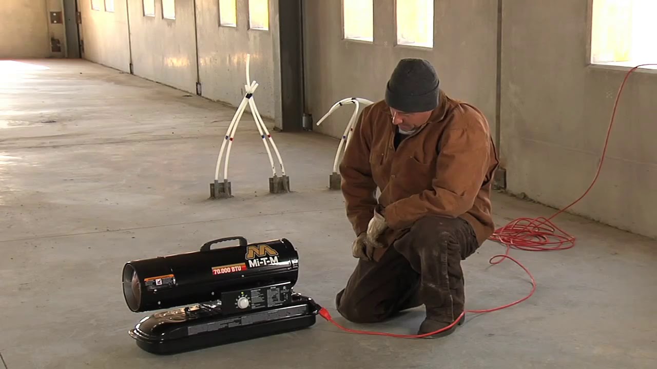 Using the 70,000 BTU Kerosene Forced Air Portable Heater